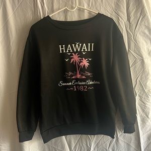 Black Hawaii crewneck